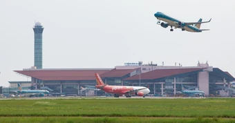 Hầu hết các chuyến bay từ Hà Nội, TP.HCM tới các điểm du lịch đã kín chỗ