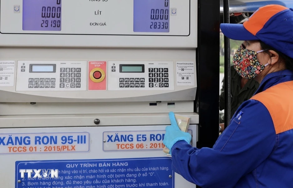 Hoàn thiện quy chuẩn, thúc đẩy triển khai xăng sinh học E10 Hoàn thiện quy chuẩn, thúc đẩy triển khai xăng sinh học E10