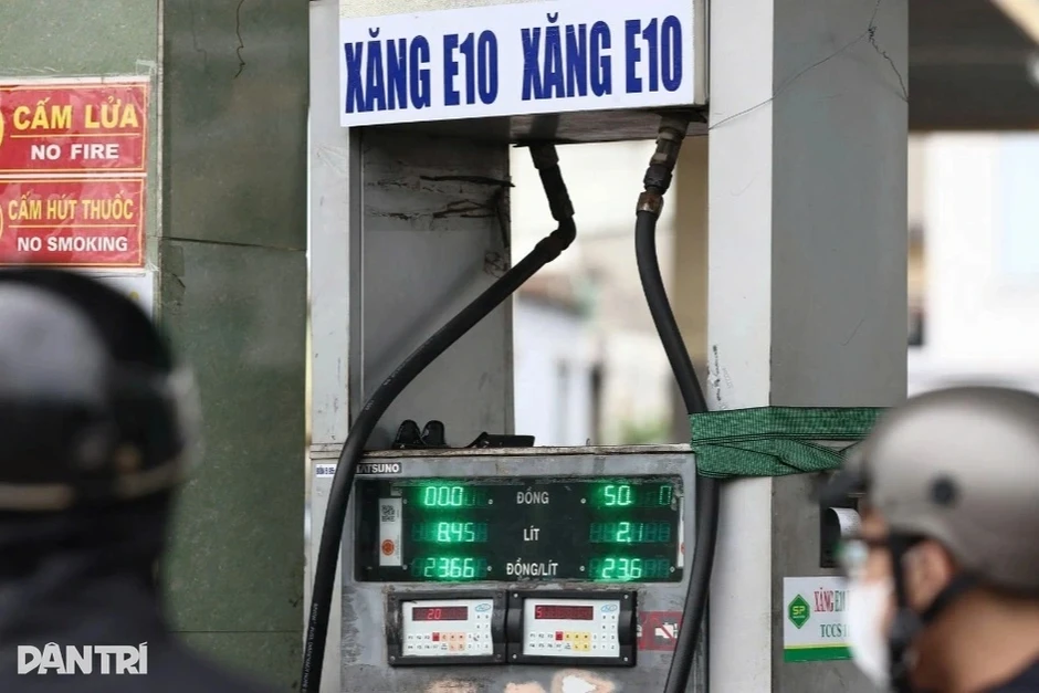 Kéo dài ưu đãi thuế xăng dầu thêm 3 tháng để kìm giá Kéo dài ưu đãi thuế xăng dầu thêm 3 tháng để kìm giá