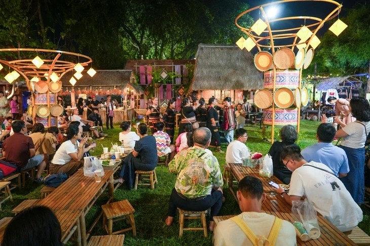 Khai mạc Lễ hội ẩm thực, món ngon, 'hé lộ' top 10 món ngon vùng miền bản sắc