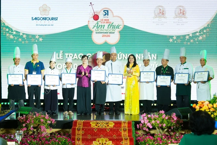 Khai mạc Lễ hội ẩm thực, món ngon, 'hé lộ' top 10 món ngon vùng miền bản sắc