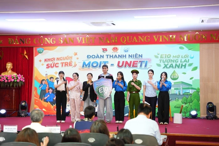Khám phá lợi ích của xăng E10 trong cuộc thi Tìm hiểu nhiên liệu xanh Khám phá lợi ích của xăng E10 trong cuộc thi Tìm hiểu nhiên liệu xanh