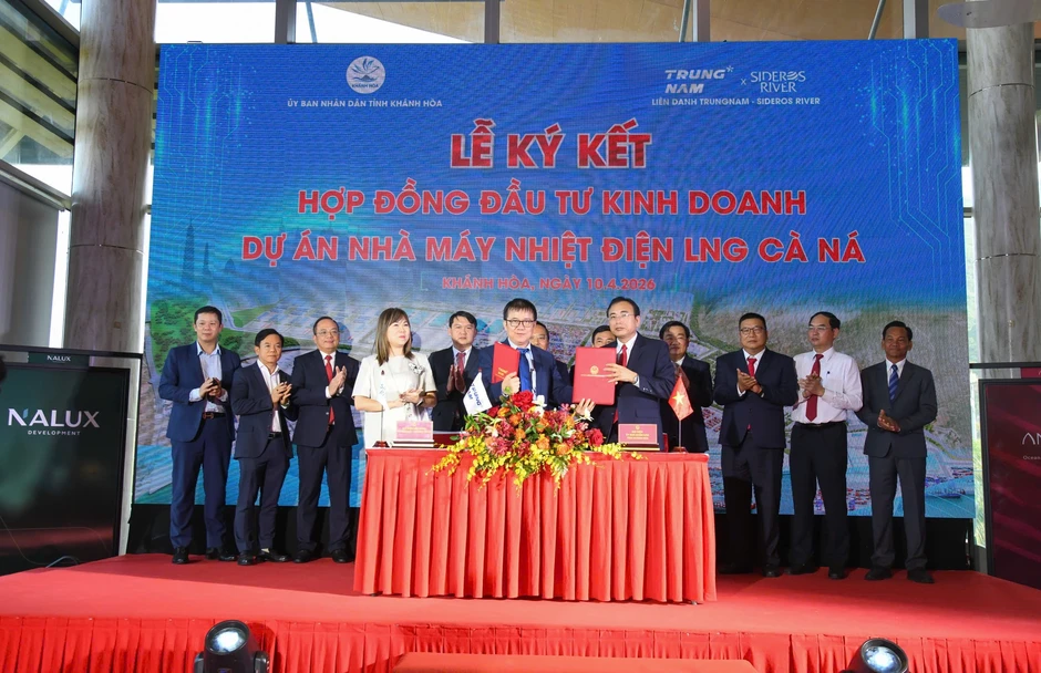 Khởi động 'siêu' dự án LNG Cà Ná 57.000 tỷ đồng Khởi động 'siêu' dự án LNG Cà Ná 57.000 tỷ đồng