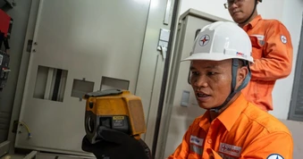 Khung giờ tính giá điện thay đổi, những đối tượng nào cần đặc biệt chú ý?