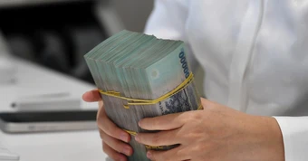 Kiện công ty sau khi bị chấm dứt hợp đồng, người lao động nhận 900 triệu đồng