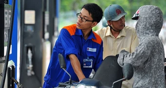Kim ngạch nhập khẩu xăng dầu của Việt Nam tăng mạnh