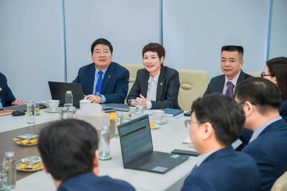 KLC Group - 9 năm kiến tạo, định hình hệ sinh thái đa ngành KLC Group - 9 năm kiến tạo, định hình hệ sinh thái đa ngành