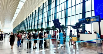 Lễ 2/9: Giá vé máy bay bất ngờ hạ nhiệt, chặng du lịch sớm kín chỗ