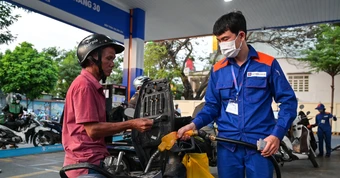Liên bộ ra quyết định mới nhất về giá xăng dầu và quỹ bình ổn ngày 14/3