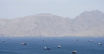 Lô hàng khí đốt tự nhiên hóa lỏng đầu tiên vượt eo biển Hormuz