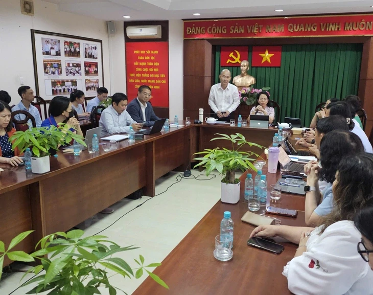 Lo ngộ độc thực phẩm, TP.HCM làm gì để siết chuỗi cung ứng suất ăn trường học? Lo ngộ độc thực phẩm, TP.HCM làm gì để siết chuỗi cung ứng suất ăn trường học?