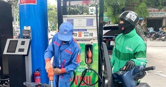 Loạt cơ chế mới cho xăng E10 được thí điểm, giá E10RON95-III tính thế nào?