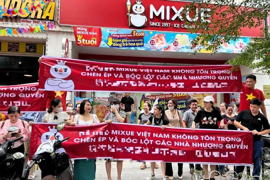 Mixue báo lãi 22.630 tỷ đồng, lý giải hiện tượng đang co hẹp tại Việt Nam Mixue báo lãi 22.630 tỷ đồng, lý giải hiện tượng đang co hẹp tại Việt Nam