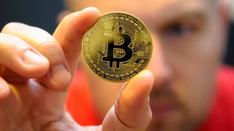 Một 'cá voi' Bitcoin có thể đang chốt lời gấp 9 lần sau 6 năm