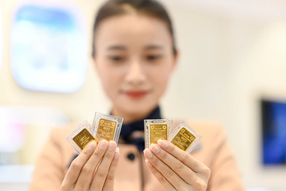 Mua vàng miếng lỗ hơn 20 triệu đồng/lượng chỉ trong một tháng Mua vàng miếng lỗ hơn 20 triệu đồng/lượng chỉ trong một tháng