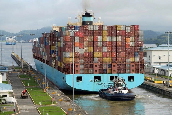 Né điểm nóng Trung Đông, phí qua kênh đào Panama đội lên 4 triệu USD Né điểm nóng Trung Đông, phí qua kênh đào Panama đội lên 4 triệu USD