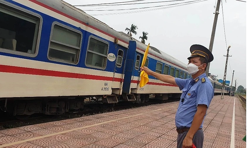 Ngành đường sắt điều chỉnh giá vé, giá cước Ngành đường sắt điều chỉnh giá vé, giá cước