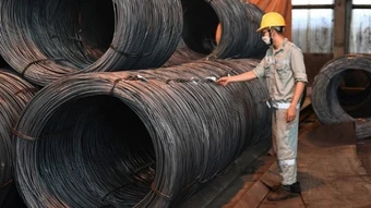 Ngày 24/3: Giá thép đảo chiều tăng, quặng sắt tiếp đà giảm