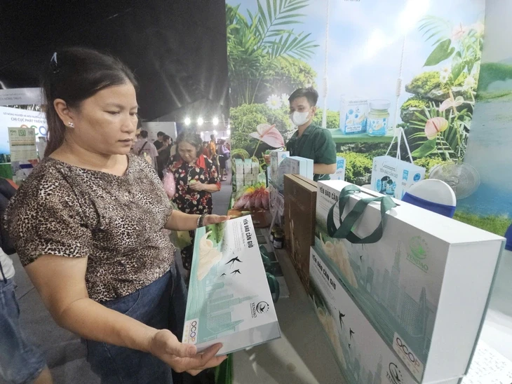 Nghe tên Yến Đảo Cần Giờ, khách liền tìm tới Nghe tên Yến Đảo Cần Giờ, khách liền tìm tới