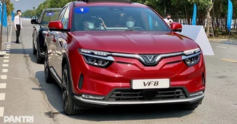 Người mua ô tô điện đón tin vui: Miễn lệ phí trước bạ lần đầu đến năm 2030