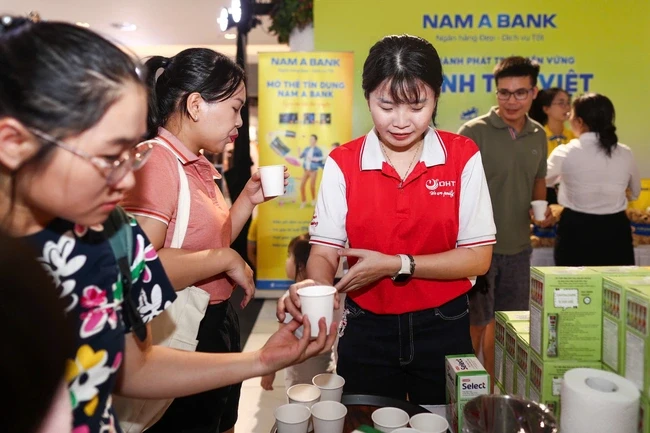 Nhộn nhịp Lễ hội Tôn vinh Cà phê - Trà Việt lần 4 - năm 2026 trước giờ G Nhộn nhịp Lễ hội Tôn vinh Cà phê - Trà Việt lần 4 - năm 2026 trước giờ G