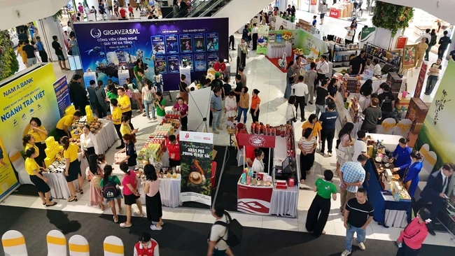 Nhộn nhịp Lễ hội Tôn vinh Cà phê - Trà Việt lần 4 - năm 2026 trước giờ G Nhộn nhịp Lễ hội Tôn vinh Cà phê - Trà Việt lần 4 - năm 2026 trước giờ G