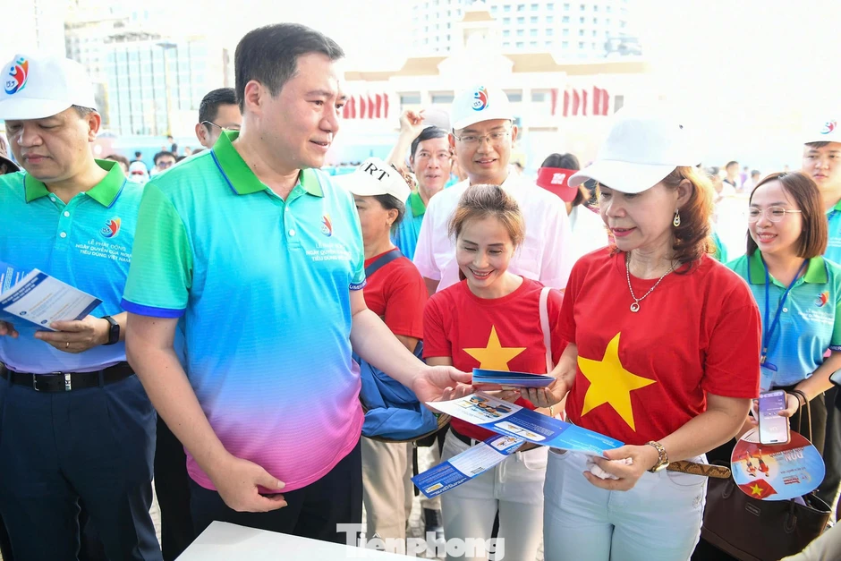 'Niềm tin của người tiêu dùng là điều kiện sống còn của doanh nghiệp' 'Niềm tin của người tiêu dùng là điều kiện sống còn của doanh nghiệp'