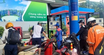 Nửa tháng bán xăng E10 trên toàn quốc, những diễn biến mới nhất