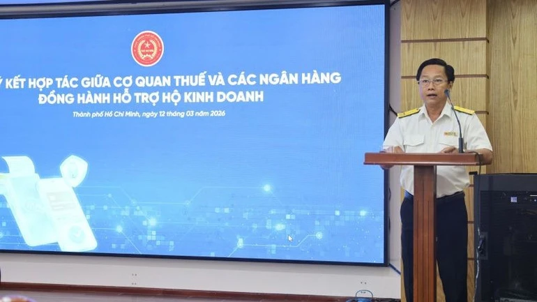 OCB hỗ trợ hộ kinh doanh đáp ứng chính sách mới tại 29 cơ sở Thuế Thành phố Hồ Chí Minh OCB hỗ trợ hộ kinh doanh đáp ứng chính sách mới tại 29 cơ sở Thuế Thành phố Hồ Chí Minh