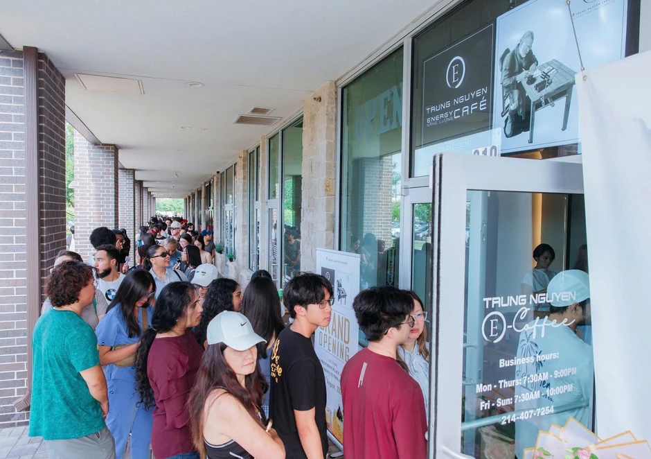 Ông Đặng Lê Nguyên Vũ tiếp tục đón tin vui từ Mỹ Ông Đặng Lê Nguyên Vũ tiếp tục đón tin vui từ Mỹ