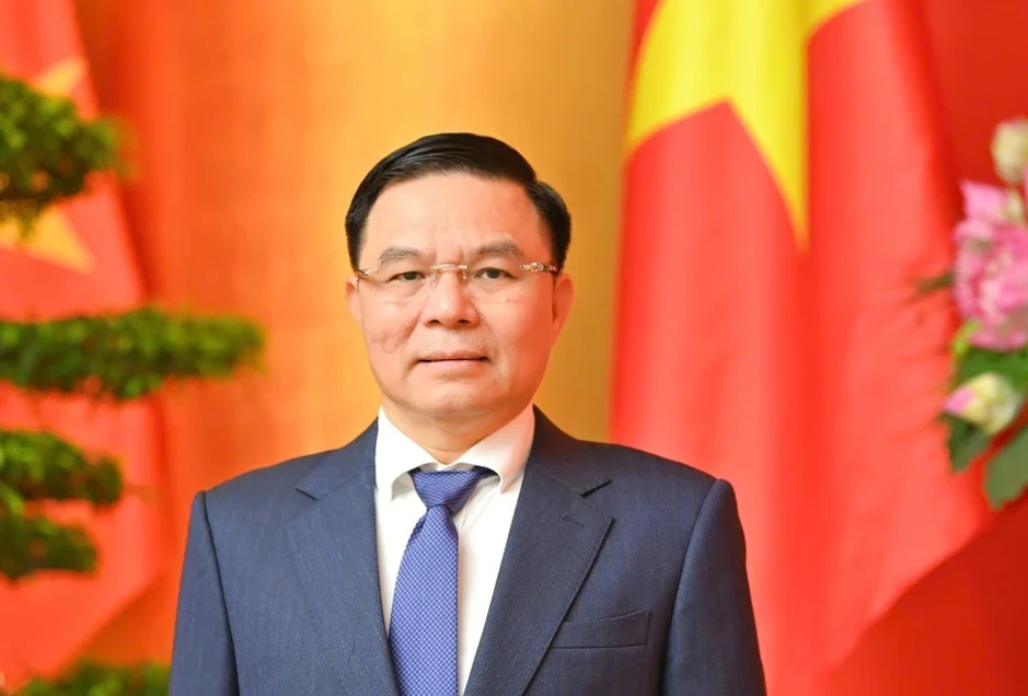 Ông Lê Mạnh Hùng chính thức làm Bộ trưởng Công Thương Ông Lê Mạnh Hùng chính thức làm Bộ trưởng Công Thương