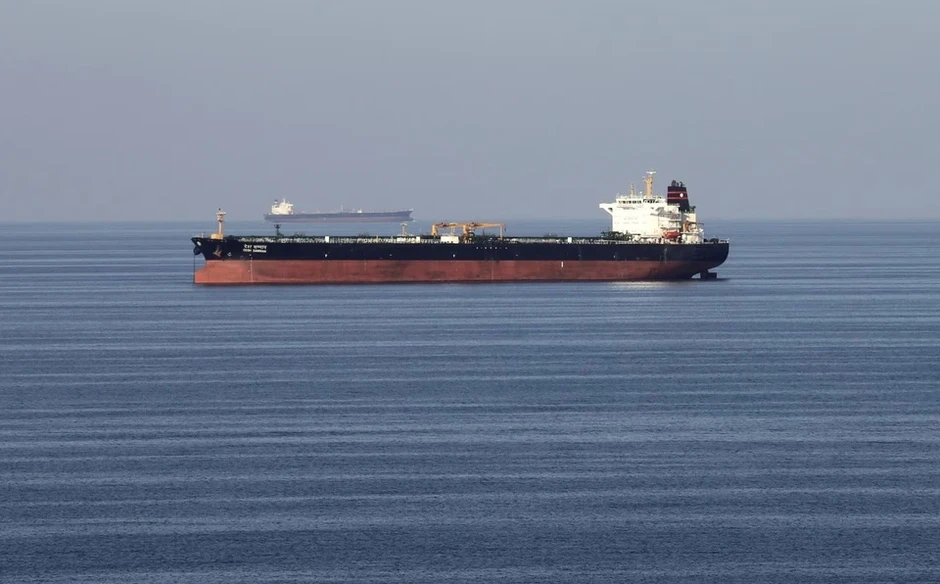Ông Scott Bessent: Mỹ 'cho phép' tàu chở dầu Iran qua eo biển Hormuz Ông Scott Bessent: Mỹ 'cho phép' tàu chở dầu Iran qua eo biển Hormuz
