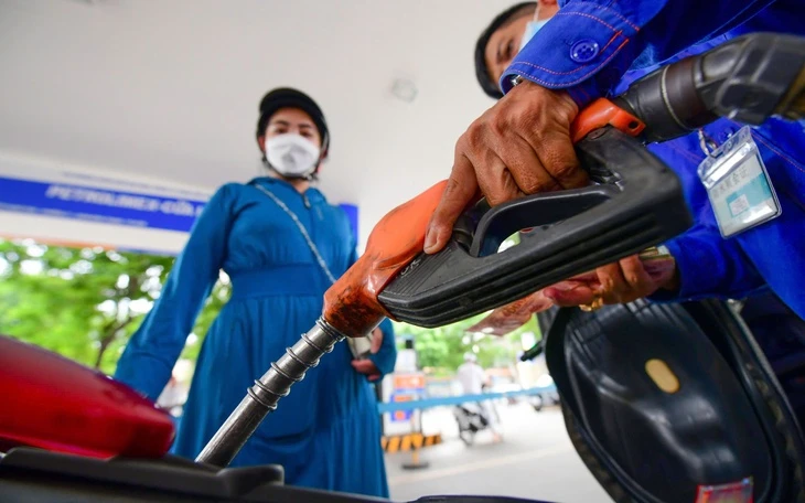 Petrolimex: Chưa ghi nhận sự cố về chất lượng xăng E10 Petrolimex: Chưa ghi nhận sự cố về chất lượng xăng E10
