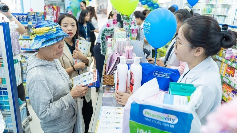 Pharmacity - chuỗi nhà thuốc tiên phong cam kết không tăng giá thuốc, bảo đảm nguồn cung trên toàn hệ thống Pharmacity - chuỗi nhà thuốc tiên phong cam kết không tăng giá thuốc, bảo đảm nguồn cung trên toàn hệ thống