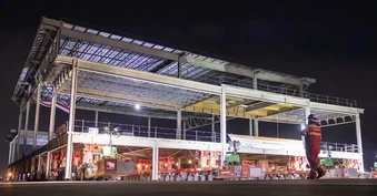 Phát hiện 6 'gã khổng lồ' thép nặng 3.320 tấn âm thầm di chuyển trong đêm: Bí mật phía sau siêu dự án sân bay 4 tỷ USD lộ diện