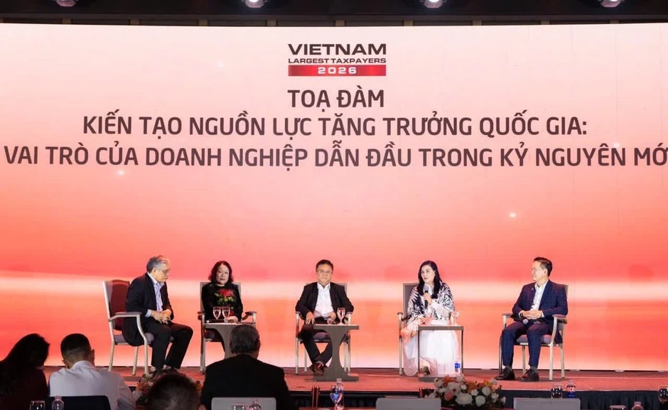 Phó Chủ tịch HĐQT Vietjet: Mỗi năm một hãng hàng không chi 200 - 300 triệu USD ra nước ngoài, tại sao không giữ số ngoại tệ đó ở Việt Nam? Phó Chủ tịch HĐQT Vietjet: Mỗi năm một hãng hàng không chi 200 - 300 triệu USD ra nước ngoài, tại sao không giữ số ngoại tệ đó ở Việt Nam?
