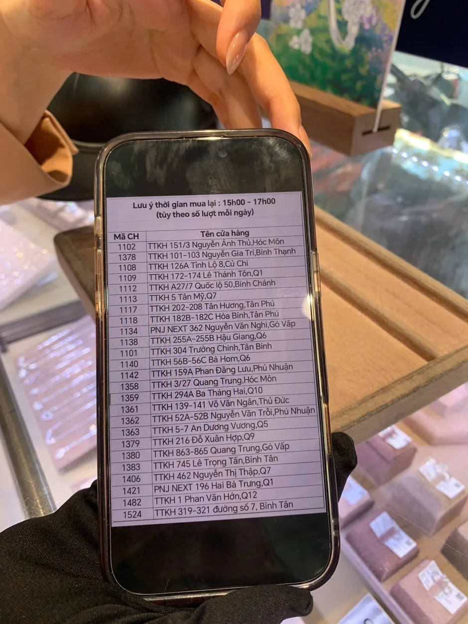 PNJ ngày đầu thay đổi chính sách mua lại kim cương