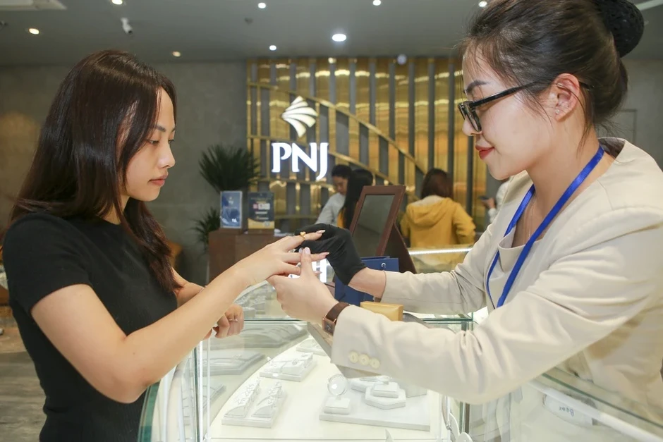 PNJ sẽ thuê đơn vị quốc tế kiểm định chất lượng toàn bộ kim cương PNJ sẽ thuê đơn vị quốc tế kiểm định chất lượng toàn bộ kim cương