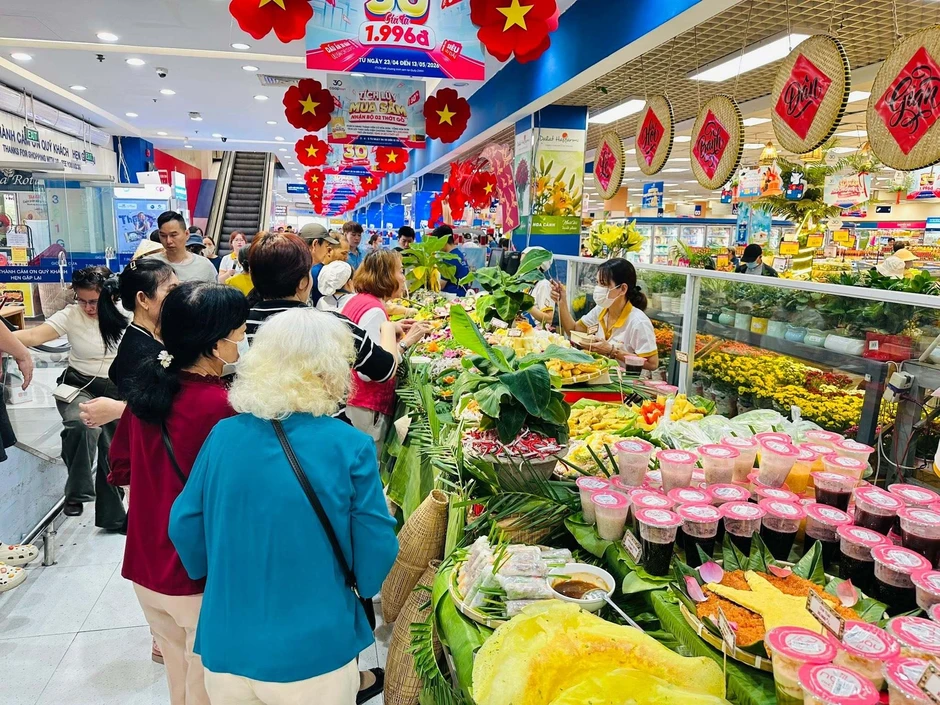 Saigon Co.op mở “Lễ hội Việt”, lan tỏa tinh hoa 34 tỉnh thành Saigon Co.op mở “Lễ hội Việt”, lan tỏa tinh hoa 34 tỉnh thành