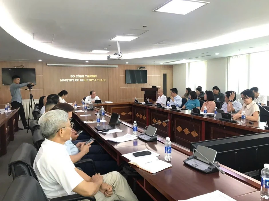 Siêu thị rục rịch tăng giá, Bộ Công Thương tìm cách bình ổn thị trường Siêu thị rục rịch tăng giá, Bộ Công Thương tìm cách bình ổn thị trường