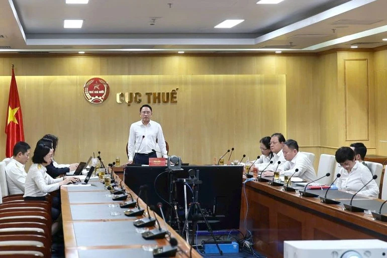 Tăng cường đánh giá và hoàn thiện quy trình quản lý thuế đối với hộ kinh doanh Tăng cường đánh giá và hoàn thiện quy trình quản lý thuế đối với hộ kinh doanh