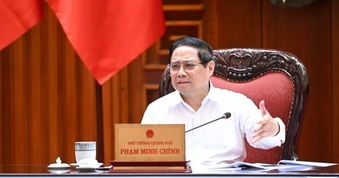 Thủ tướng: Khẩn trương xây dựng kho dự trữ xăng dầu chiến lược