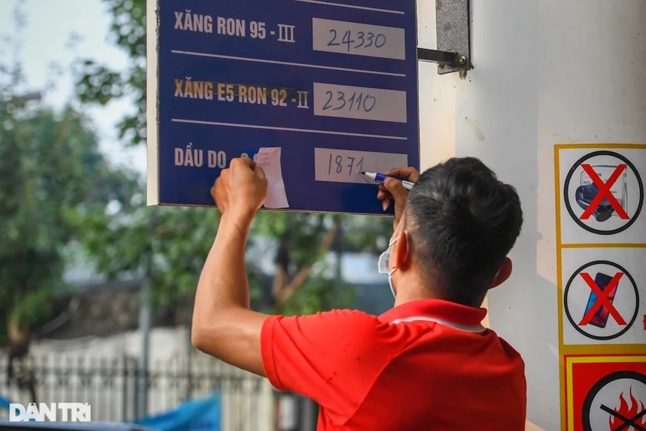 Tổng kiểm tra gần 200 doanh nghiệp phân phối xăng dầu trên cả nước Tổng kiểm tra gần 200 doanh nghiệp phân phối xăng dầu trên cả nước