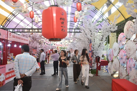 Trung tâm thương mại Gigamall: Một điểm đến, nhiều trải nghiệm Trung tâm thương mại Gigamall: Một điểm đến, nhiều trải nghiệm