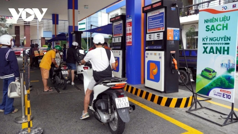 Tuyệt đối không để xảy ra tình trạng trì hoãn, gián đoạn nguồn cung xăng E10 Tuyệt đối không để xảy ra tình trạng trì hoãn, gián đoạn nguồn cung xăng E10