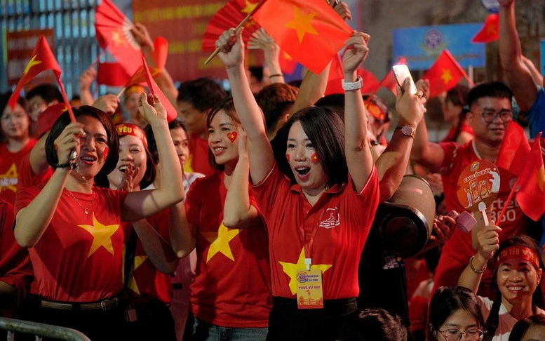 Tỷ phú Phạm Nhật Vượng giao 'cậu cả' Phạm Nhật Quân Anh nhiệm vụ quan trọng chinh phục thị trường Ấn Độ - 'Game' khó hay dễ? Tỷ phú Phạm Nhật Vượng giao 'cậu cả' Phạm Nhật Quân Anh nhiệm vụ quan trọng chinh phục thị trường Ấn Độ - 'Game' khó hay dễ?
