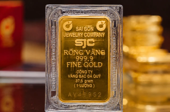 Vàng 9999 SJC hôm nay 8/7/2026 bao nhiêu 1 chỉ? Vàng 9999 SJC hôm nay 8/7/2026 bao nhiêu 1 chỉ?