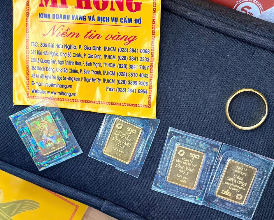 Vàng SJC bật tăng 3,8 triệu đồng/lượng trong sáng 20/8 dù giá thế giới hạ nhiệt Vàng SJC bật tăng 3,8 triệu đồng/lượng trong sáng 20/8 dù giá thế giới hạ nhiệt