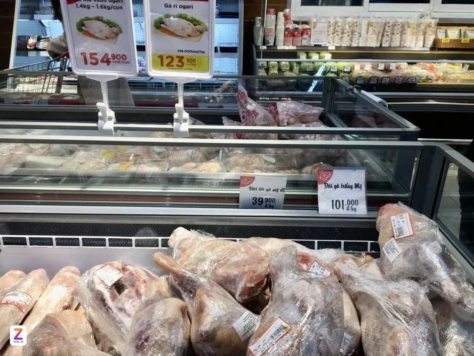 Việt Nam nhập gần 200.000 tấn thịt gà nửa đầu năm Việt Nam nhập gần 200.000 tấn thịt gà nửa đầu năm