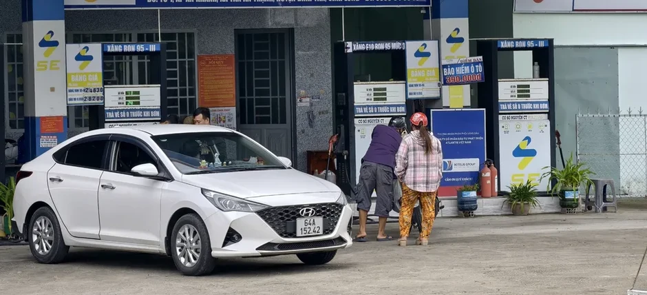 Vĩnh Long: Nhiều cửa hàng tạm ngưng bán xăng E10 Vĩnh Long: Nhiều cửa hàng tạm ngưng bán xăng E10
